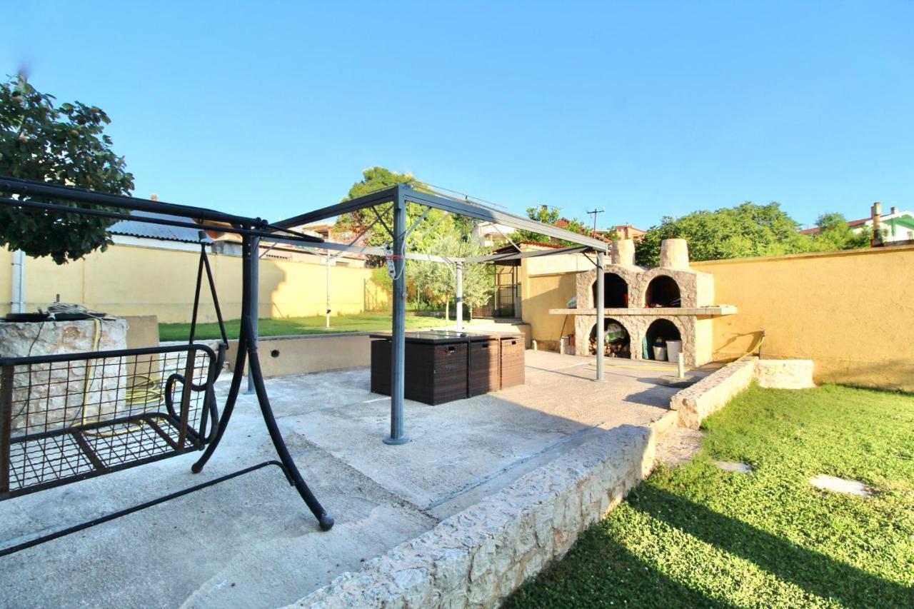 Apartments Cejovic บาร์ ภายนอก รูปภาพ